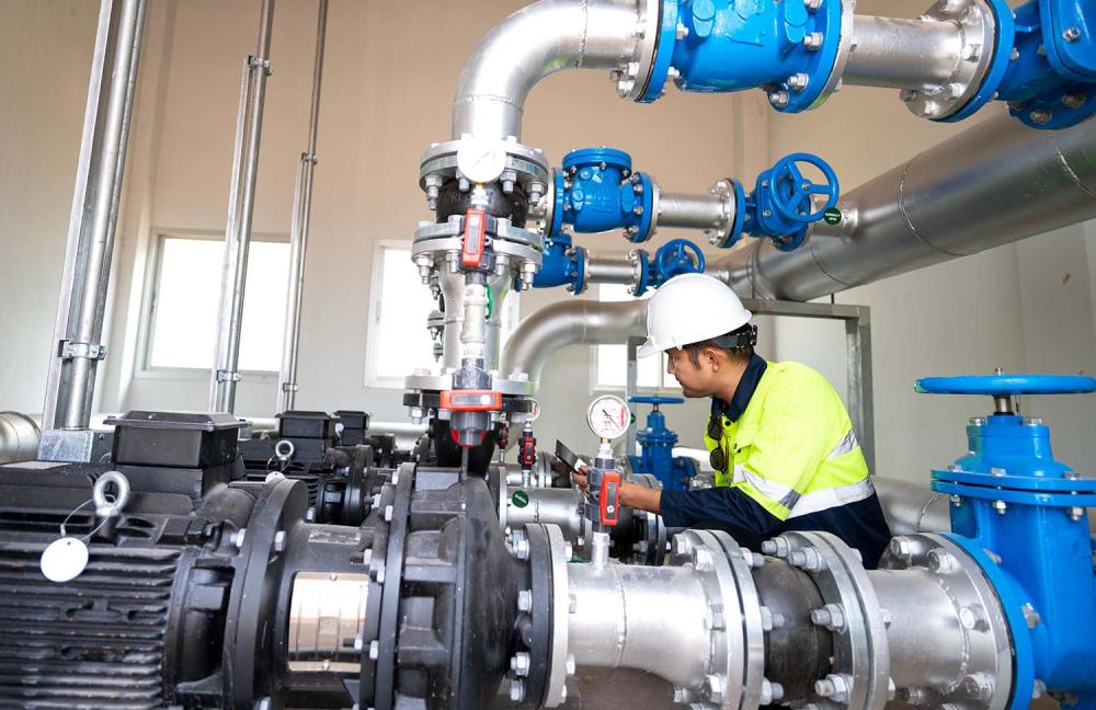 spécialistes-des-reseaux-et-gaz